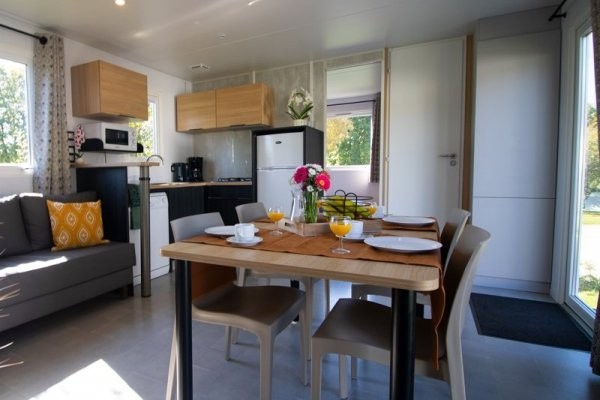 Be stacaravan corail 6personen 13