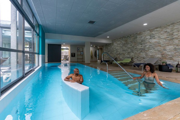 Luxe 5-sterrencamping met balneozwembad, sauna en hamam in Bretagne