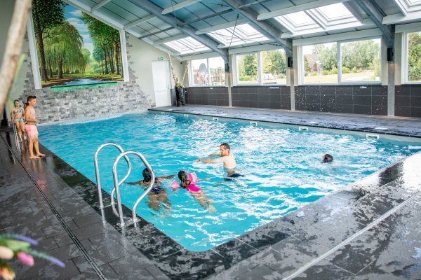 Vakantiepark in de Achterhoek met verwarmd binnenzwembad